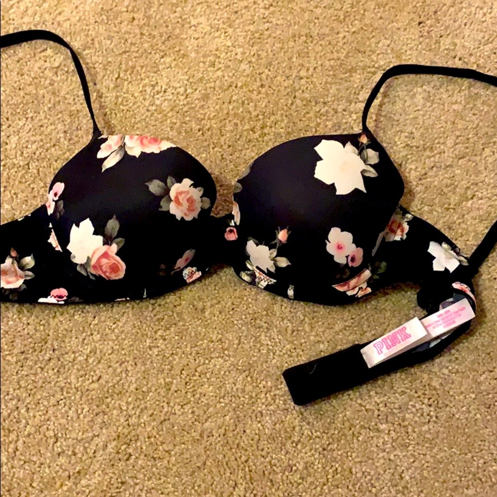 VS PINK BRA!!